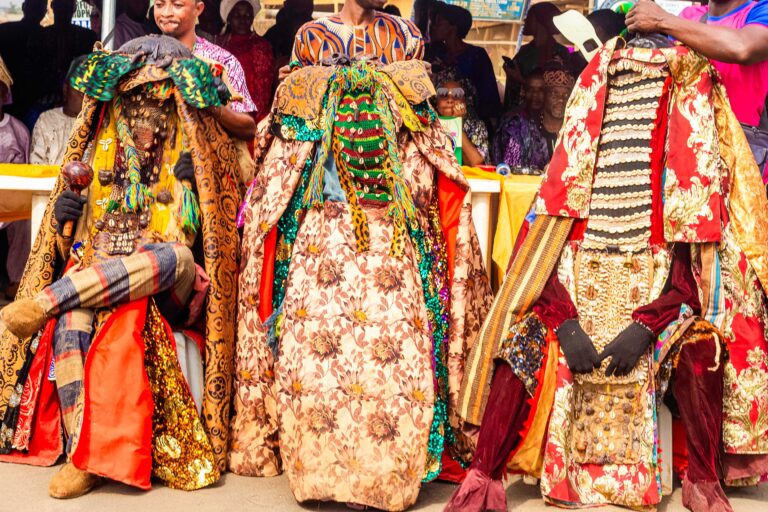 okinni egungun display